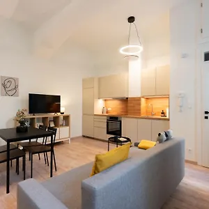  Appartement Eclectic And Design Duplex In République tchèque